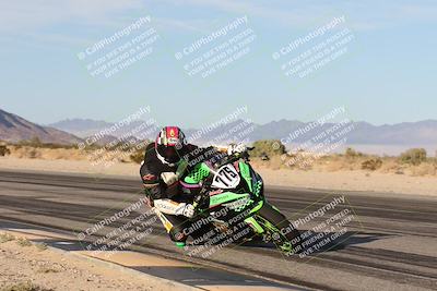 media/Nov-02-2025-CVMA (Sun) [[337aff29ab]]/Race 18-Supersport Middleweight/